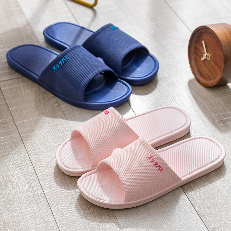 Nuevas zapatillas antideslizantes japonesas verano suave Fondo hogar invitados baño Hotel baño pareja zapatillas de interior
