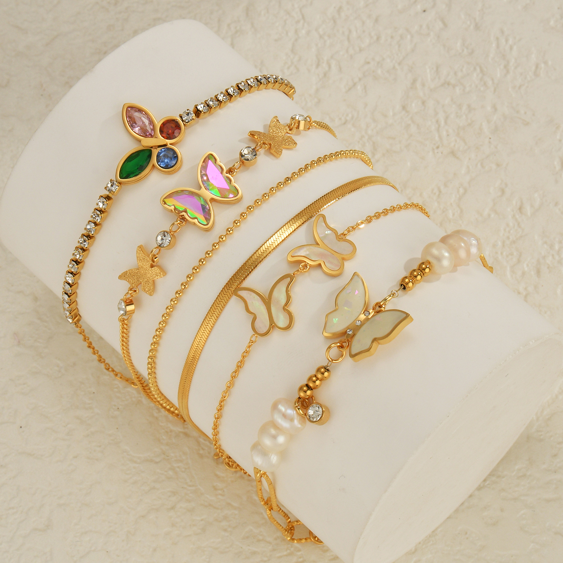 Holiday, Daily Occasion Ion Plating (IP) Real Gold Plated 18K Gold Butterfly 304 Stainless Steel Casual Simple Style Waterproof Non Tarnish 304 Stainless Steel Bracelets