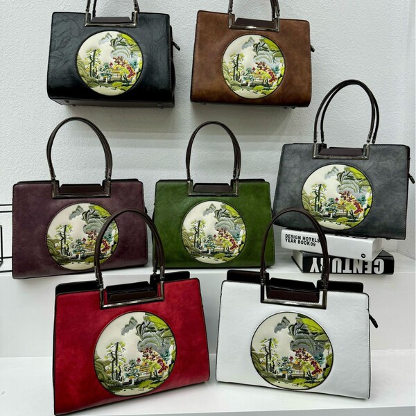 capacious ethnic retro one-shoulder bag