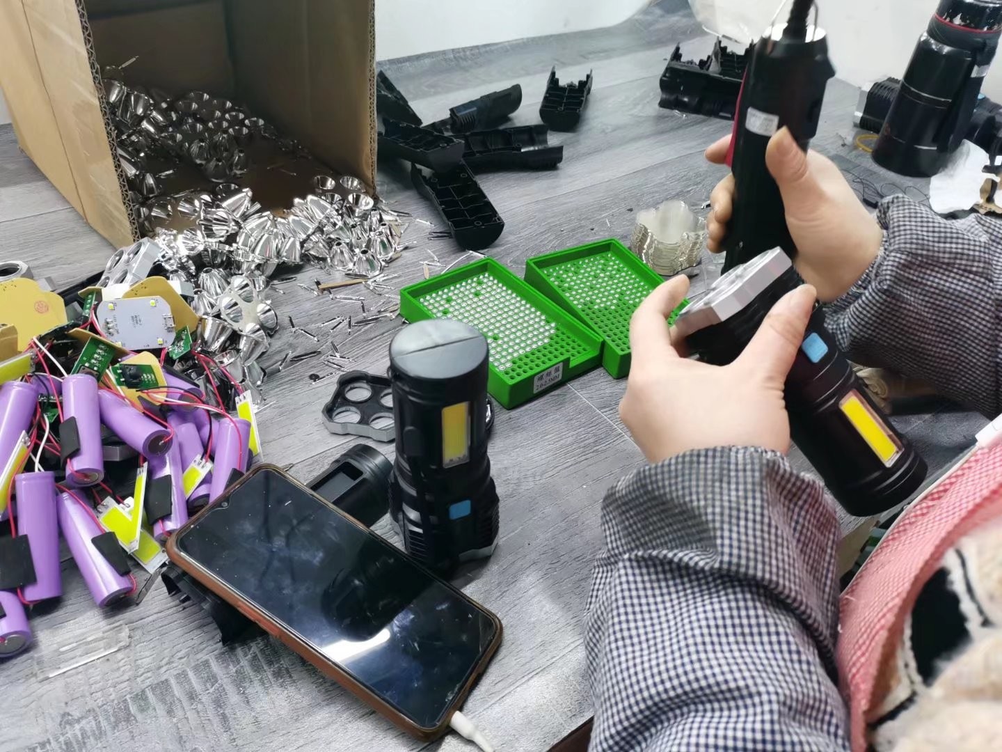 O1CN018mXZmY1YuY3deH8G6_!!1107