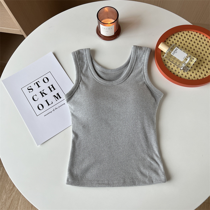 Мелкий серый