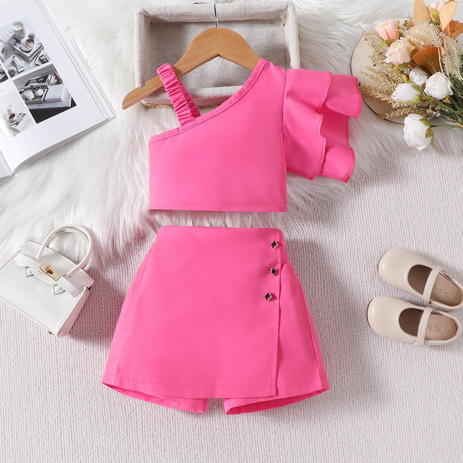 132g Weight Kids Clothing Sets Children's Clothing Type Sleeveless Sleeve Length Cotton, Polyester Fabric Type Pants Sets Sets Type 2 Pieces Set Quantity Holiday, Daily, Selfie Occasion Collarless Neckline Regular Fit Fit Type Solid Color Pattern 2025 Spring and Summer Season Girl'S Gender Casual, Elegant, Simple Style Style Casual Elegant Simple Style Solid Color Cotton Polyester Girls Clothing Sets 4