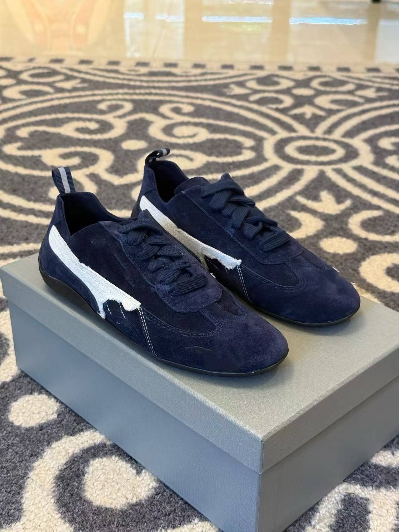 네이비 블루 올드