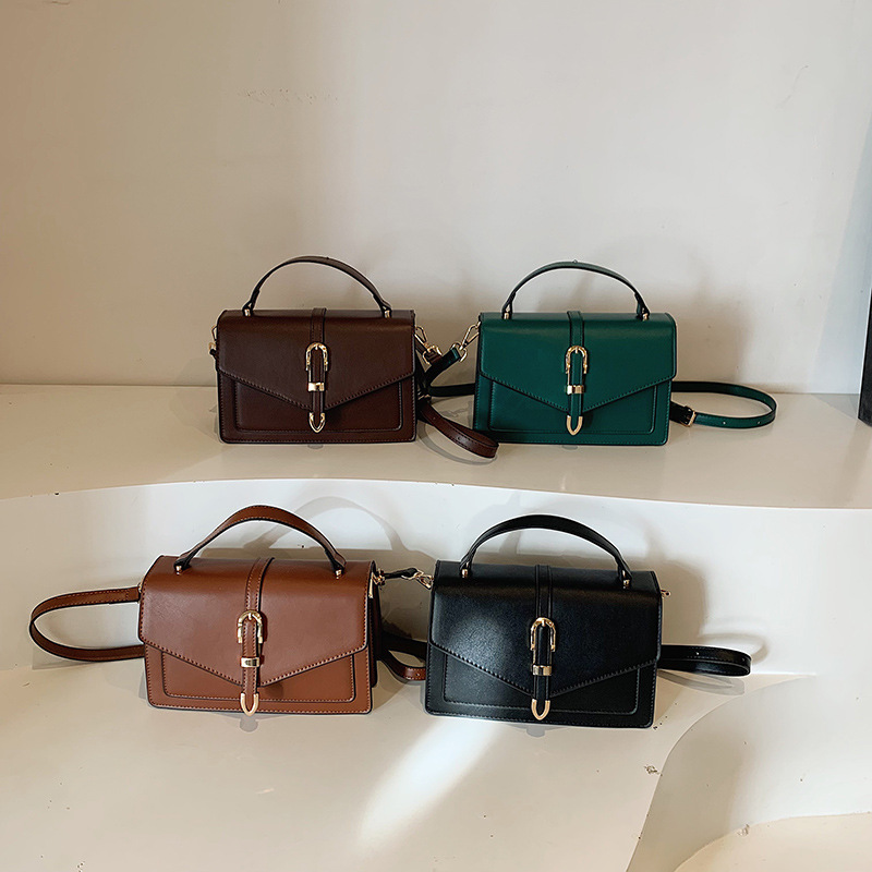 Bolso cuadrado pequeño retro de nicho de alta gama bags2024 otoño e invierno nuevo bolso femenino textura simple bolso bandolera