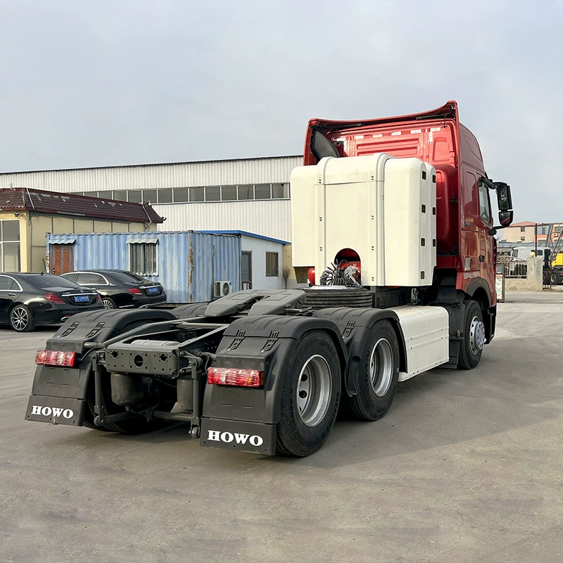 Производитель продает тягач Howo T7, задний восьмиколесный тяжелый грузовик, 420-сильный тягач для контейнерных перевозок.