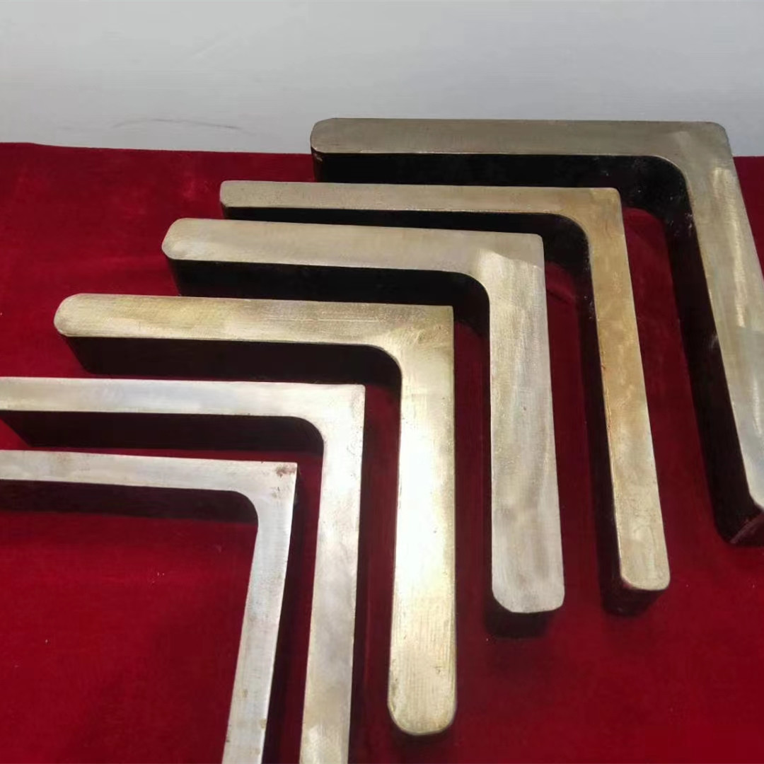 Q355B/C/D/E角钢热轧Q420C/D电力铁塔角钢300*300*35大型厚壁角钢