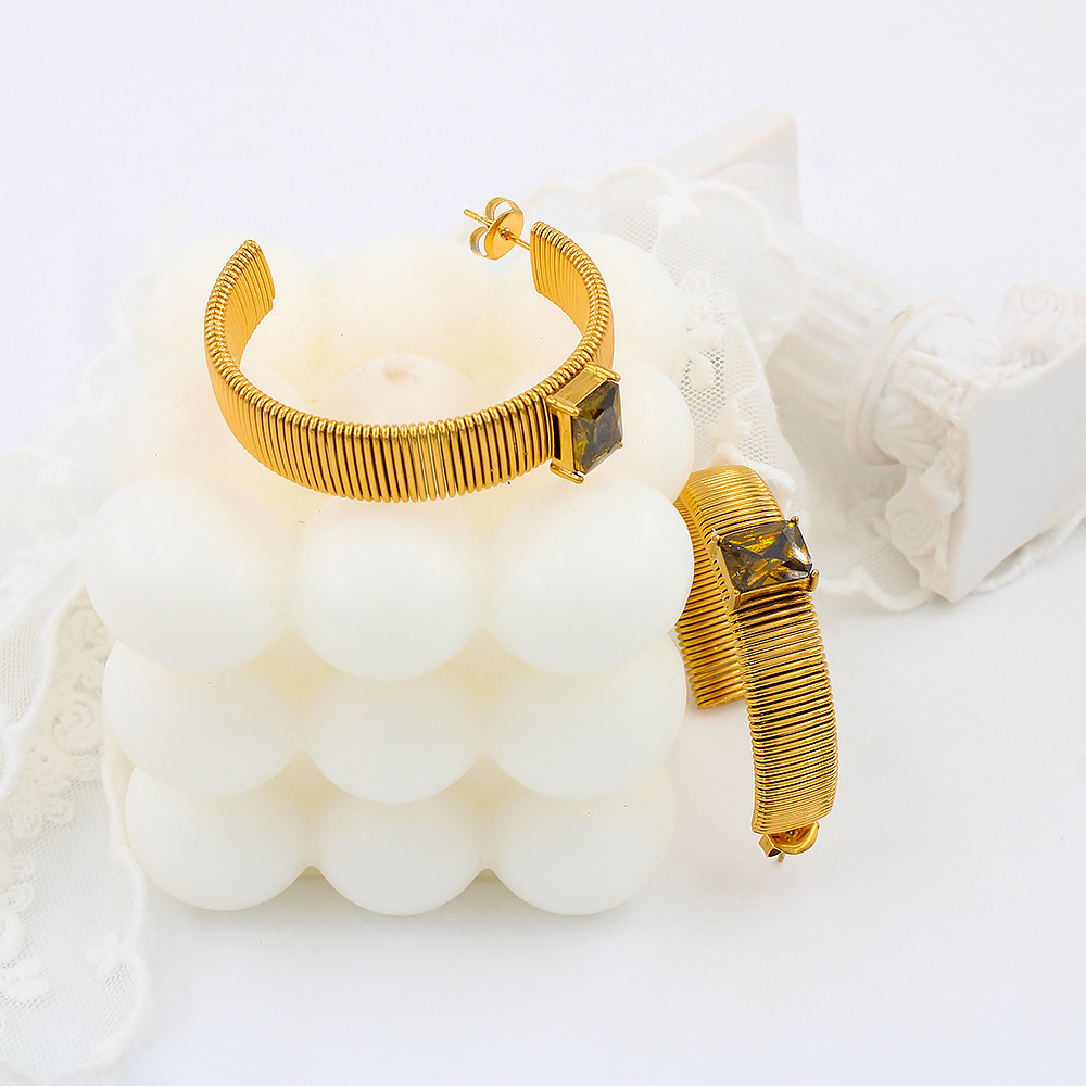 Fashion C Shape Stainless Steel Plating Inlay Zircon Ear Studs 1 Pair