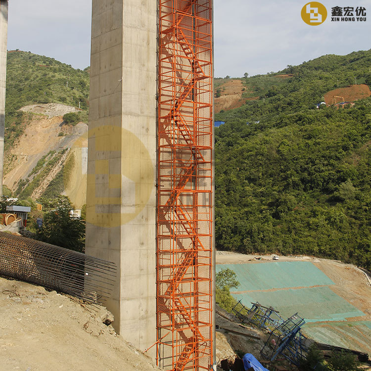 鑫宏优香蕉式墩柱带网爬梯厂家直供现货现发资质正规齐全质量可靠