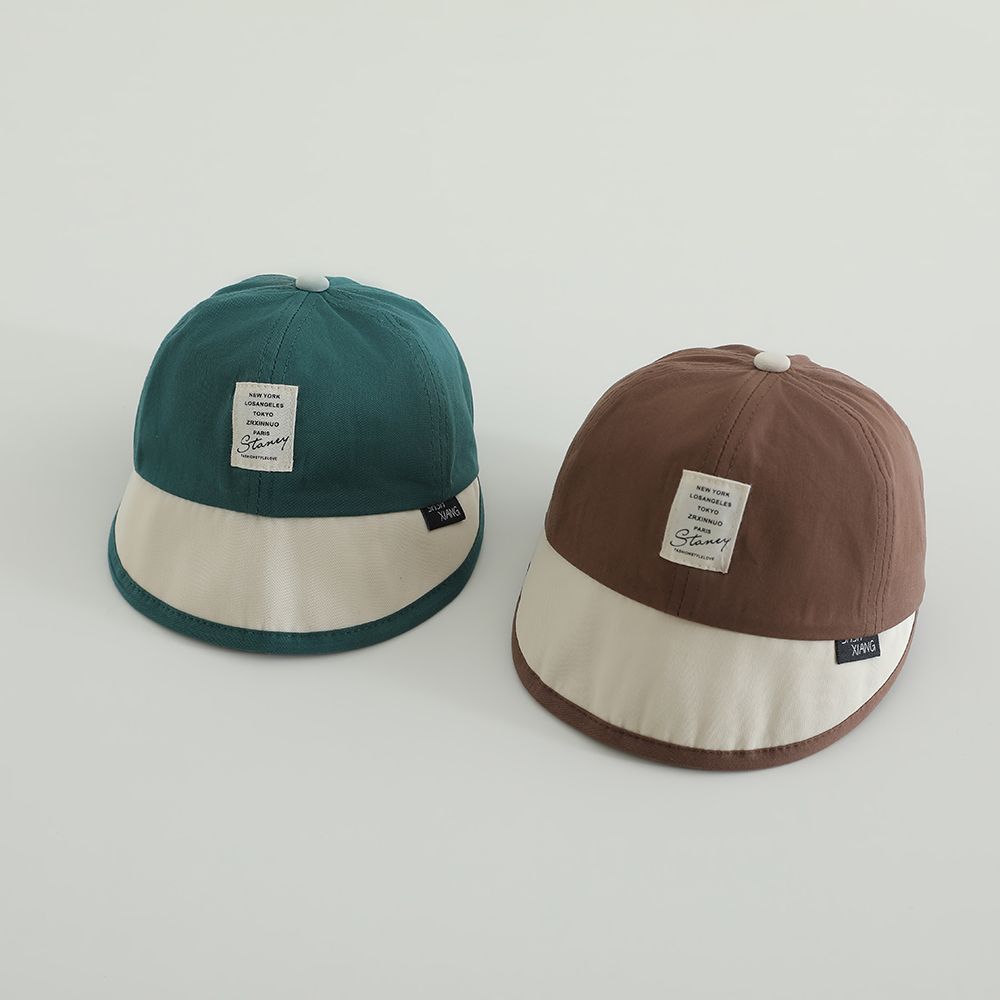 Sombreros para bebés primavera y otoño delgada gorra de lengua de pato para niños y niñas coreanos gorra de béisbol de brillo suave para verano protección solar pequeña edad