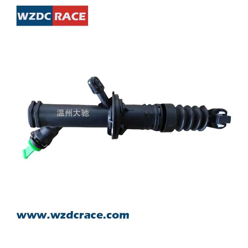 Cilindro maestro de embrague de automóvil306108623R 306104223R 2567Clutch master cylinder