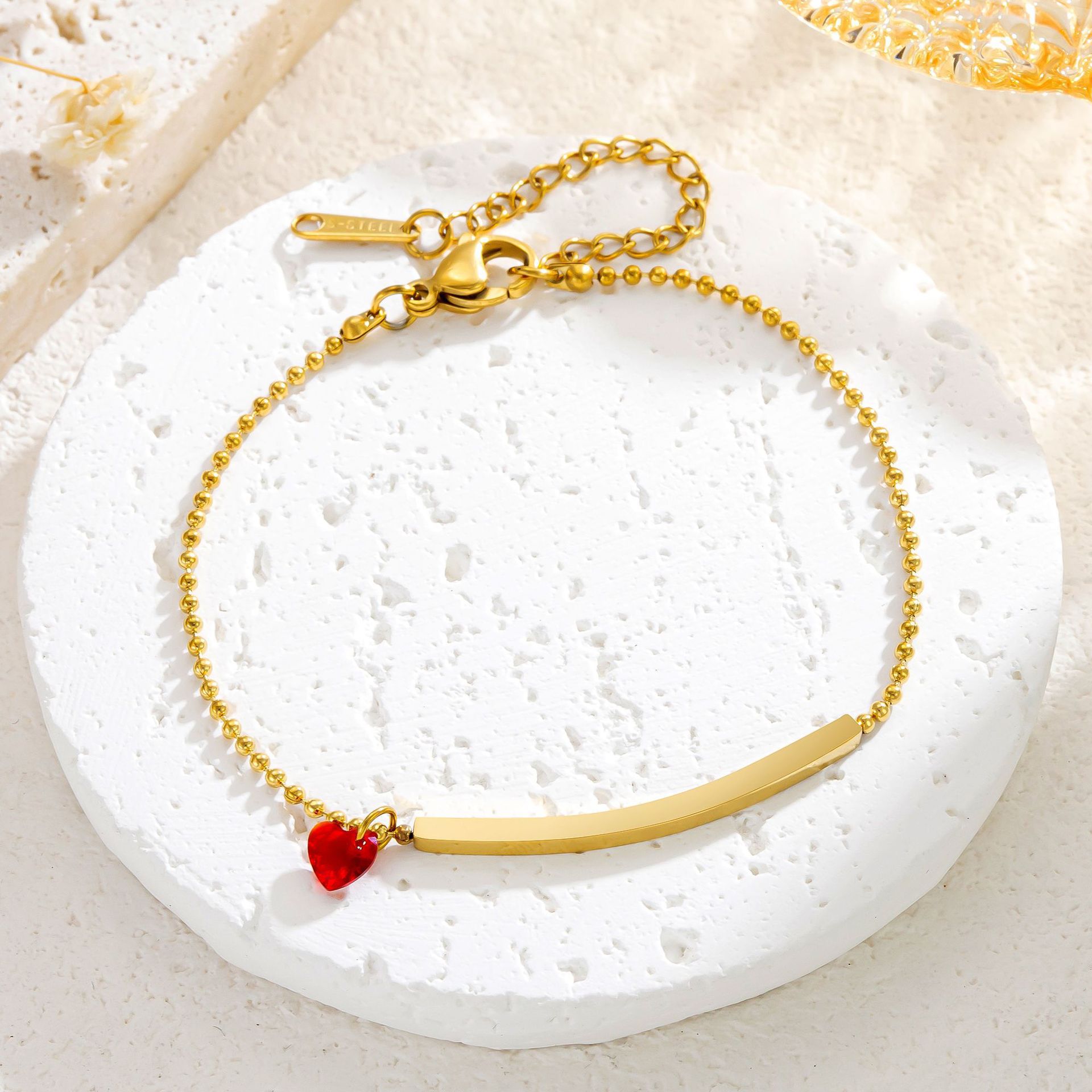 Año Nuevo amor rojo zircón titanio acero pulsera de acero francés corazón rosado barra de esferas pulsera accesorios femeninos