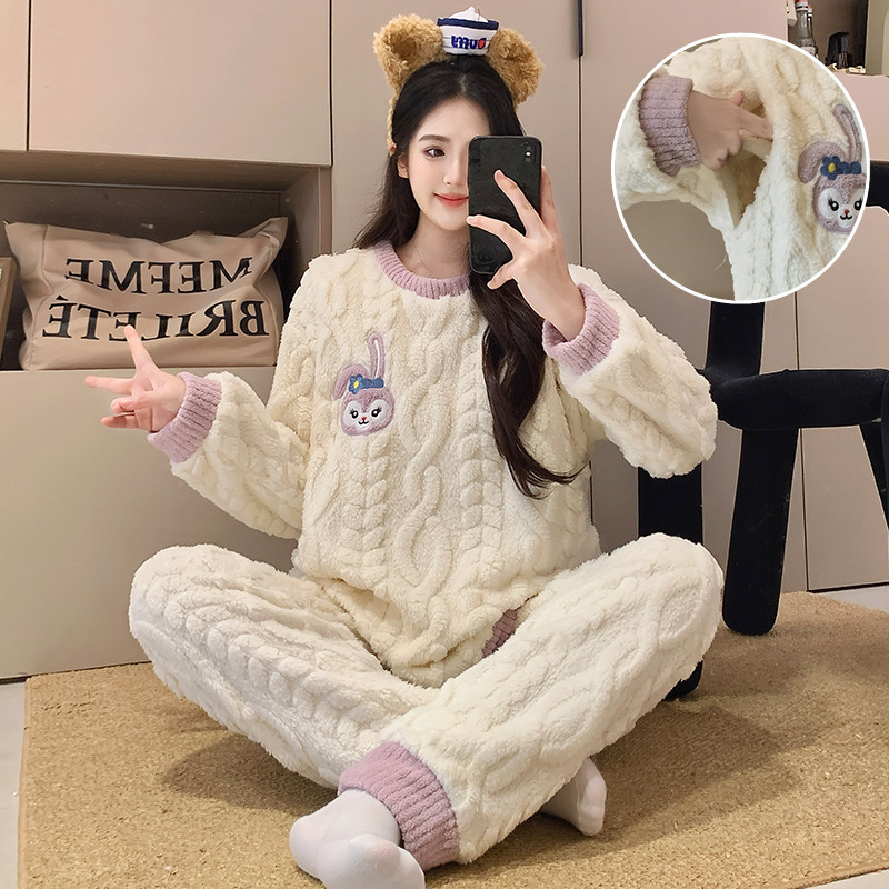 Maternity Loungewear for Autumn and Winter, Coral Fleece Nursing Pajamas, Thickened and Plush, Casual and Cute Maternity Home Wear Pajamas