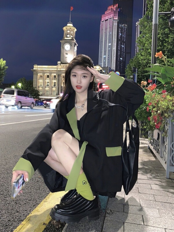 Sweet and cool long-sleeved blazer, spring 2026 new design, color-blocking with ribbons, loose-fitting mid-length women's suit Sweet and cool long-sleeved blazer, spring 2026 new design, color-blocking with ribbons, loose-fitting mid-length women's suit