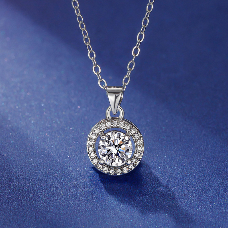 빠른 악수 사운드 그물 붉은 폭발 라이브 공급 MOISSANITE 목걸이 여성 4 잎 클로버 1 캐럿 펜던트 공장 아울렛