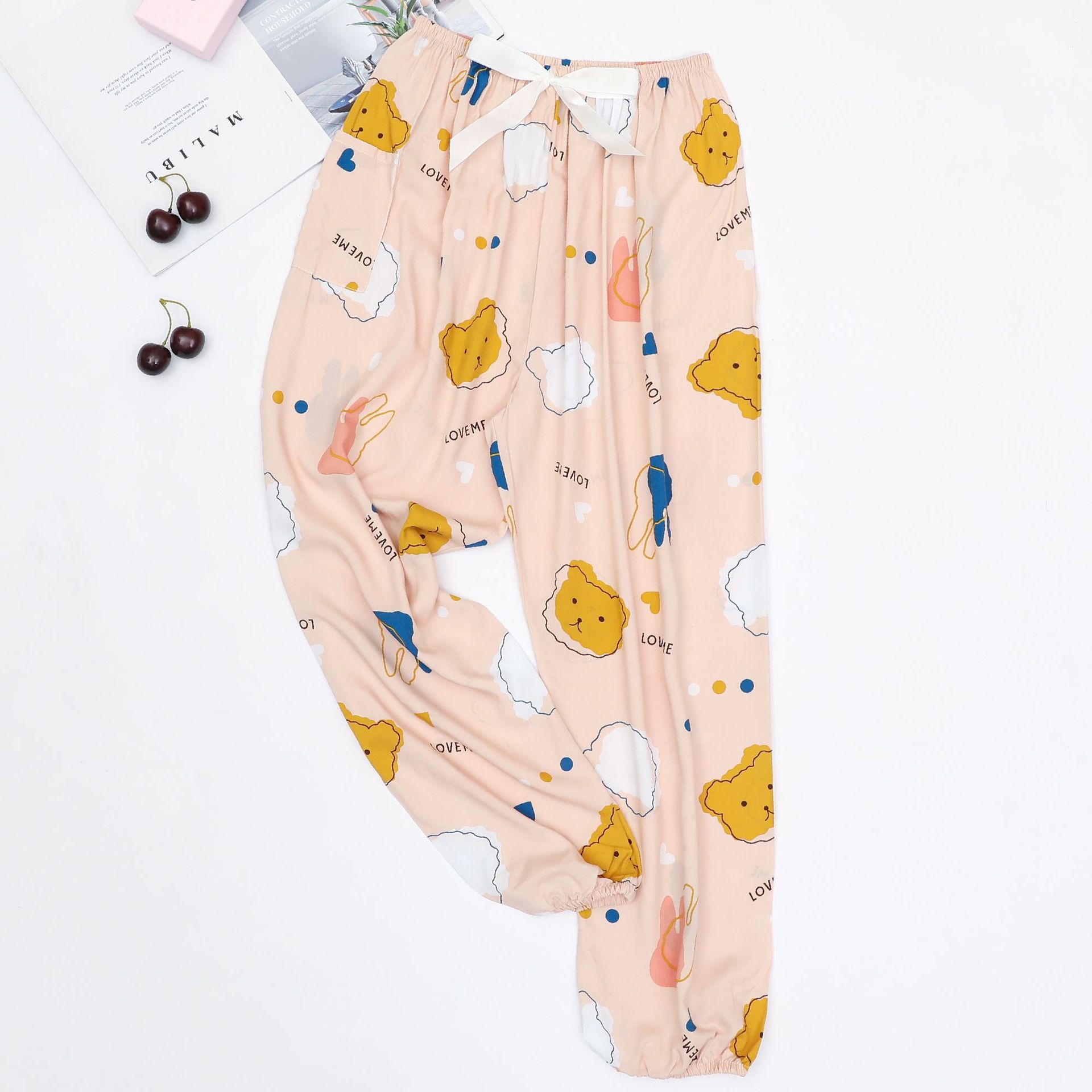 22 Pink Orange Cartoon