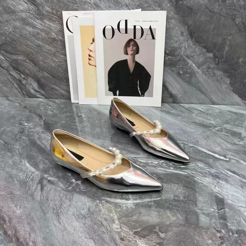 Модные туфли на каблуке-«wedges» европейский стиль острый носок жемчужный ремешок Женские туфли с открытым носом, плоская подошва, повседневный стиль 2025 весна