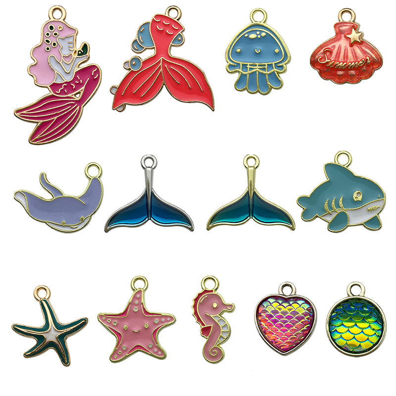 1 Piece Simple Style Heart Shape Mermaid Fish Scales Alloy Enamel Pendant Jewelry Accessories display picture 10