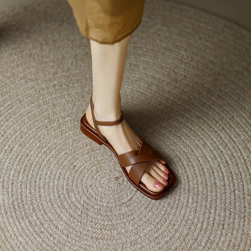 Retro brown summer leather comfortable sandals open toe with a strap…