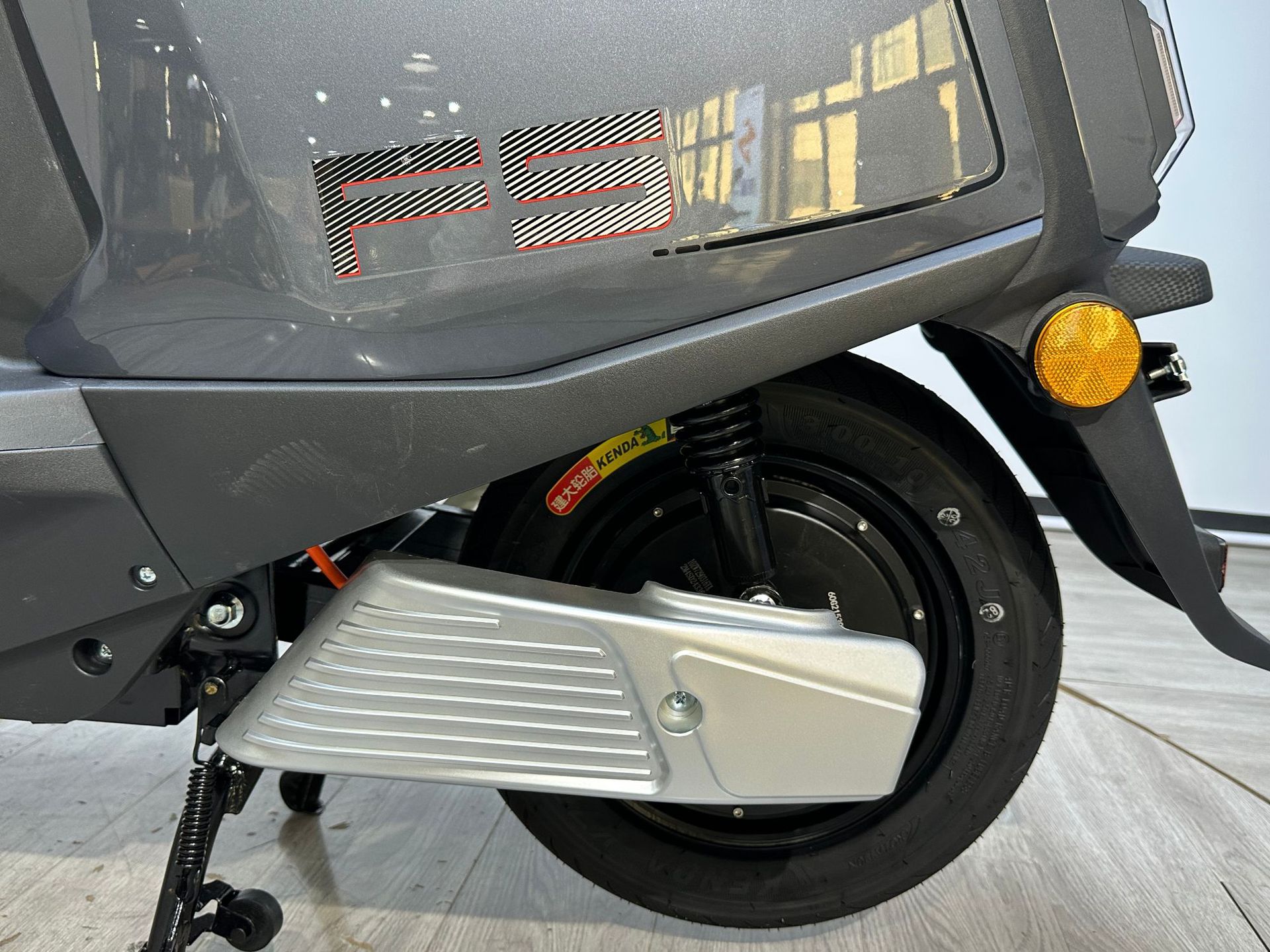 New Electric Motorcycle Battery Car Export Vehicle