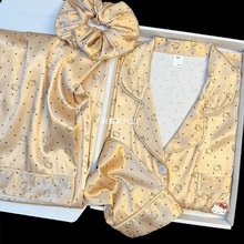 �ɐ�Kitty؈˯��Ů��＾���z�I�L���Lѝ����Ҿӷ��r�Ѓɼ���