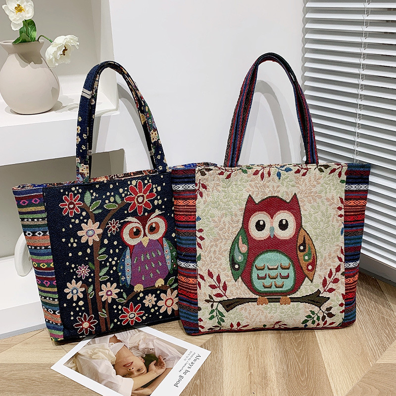 Cross-border autumn and winter New Fashion shoulder bag large capacity owl printed handbag casual embroidered tote bag