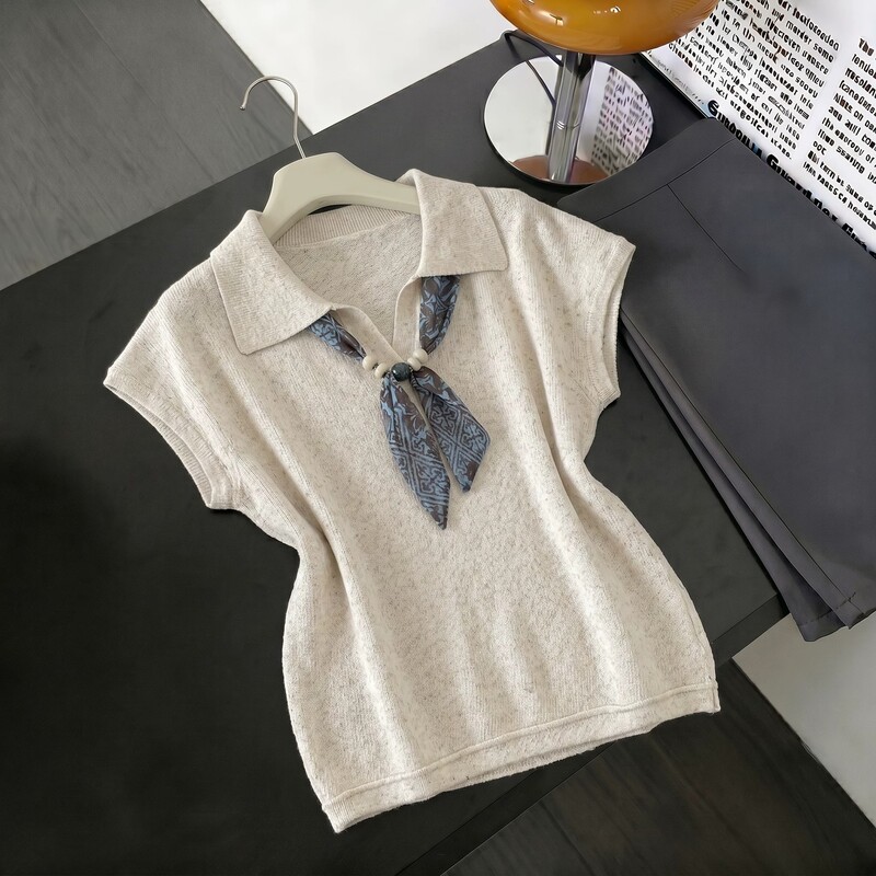 Plus-Size Women's High-End Silk Scarf Short-Sleeve Knit Top for Summer 2026, Super Trendy, Age-Reducing, Unique, and Very Stylish