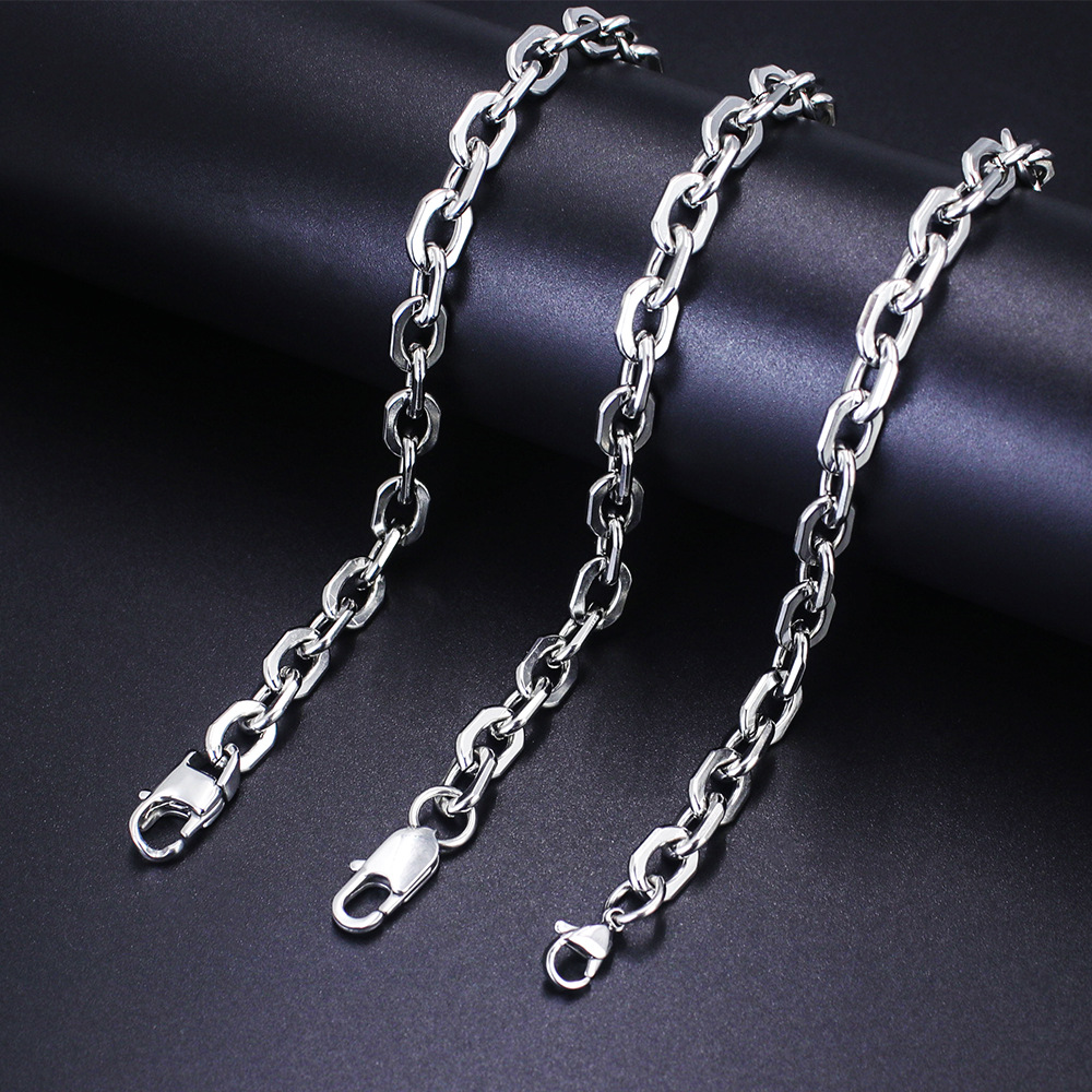Hammered Cross Octagonal Cuban Link Chain Bracelet For Men_voghion.com