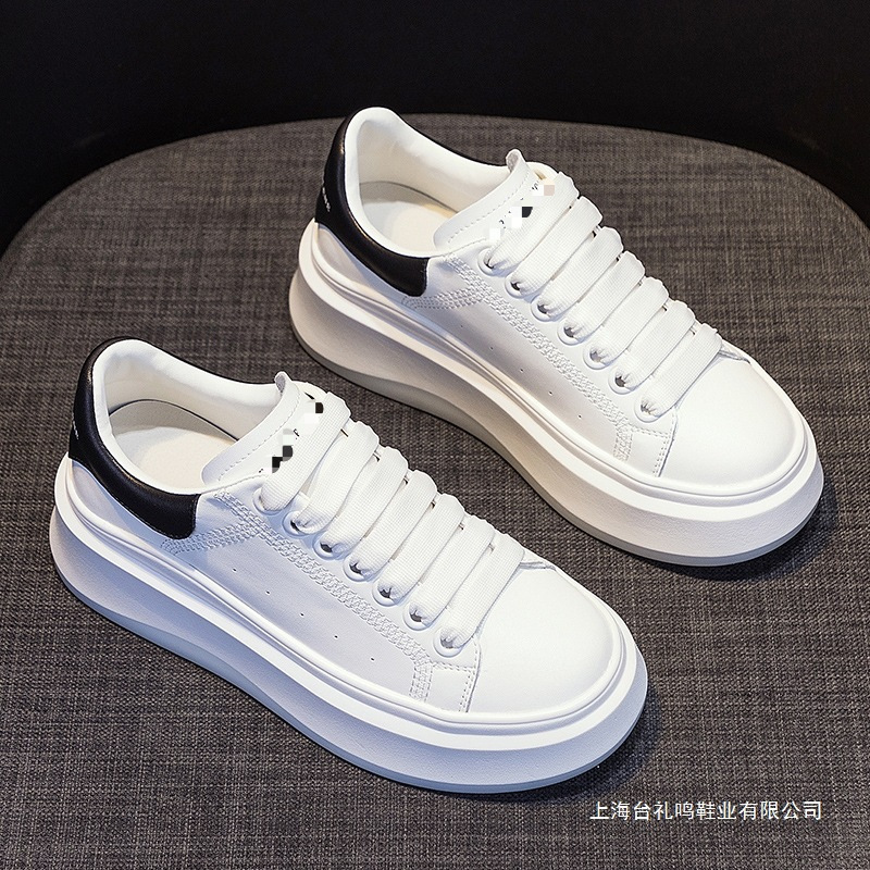 Genuine Leather White Shoes for Women 2025 Spring New Popular Sneakers Versatile Breathable Thick Sole Heightening Casual Sports Shoes Genuine Leather White Shoes for Women 2025 Spring New Popular Sneakers Versatile Breathable Thick Sole Heightening Casual Sports Shoes