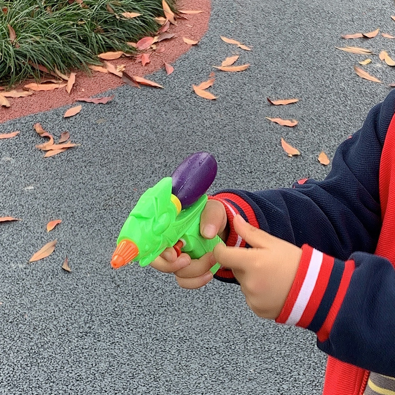811 pistola de agua de juguete pistola de agua al por mayor niños tamaño pequeño jardín de infantes niños estudiante juguete creativo regalo de cumpleaños
