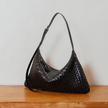 手工定制编织单肩包跨境新款通勤百搭腋下包跨境真皮包包斜挎包女