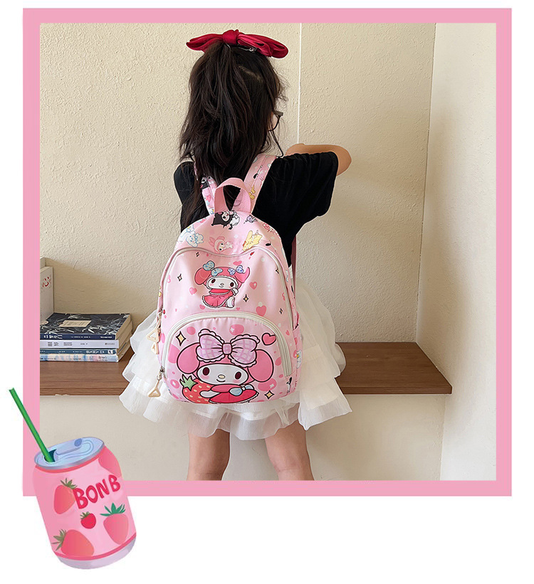 Cute cartoon, lightweight and lightweight schoolbag for kindergartens, fashionable and versatile children's backpacks for outdoor leisure travel full figure