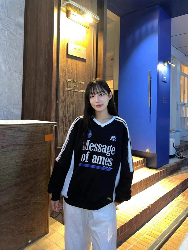 现货韩国潮牌尹净汉同款卫衣美式复古V领球衣宽松男女情侣秋冬款|undefined