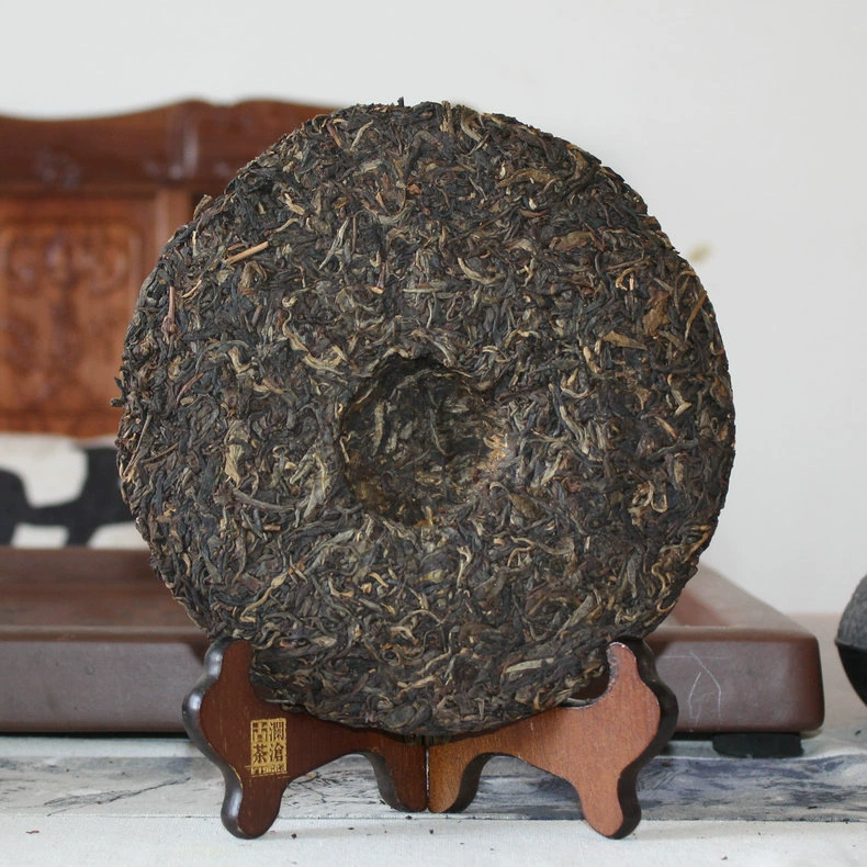 Puerh tea, raw tea from Yunnan province, 2010 years, 357 gram