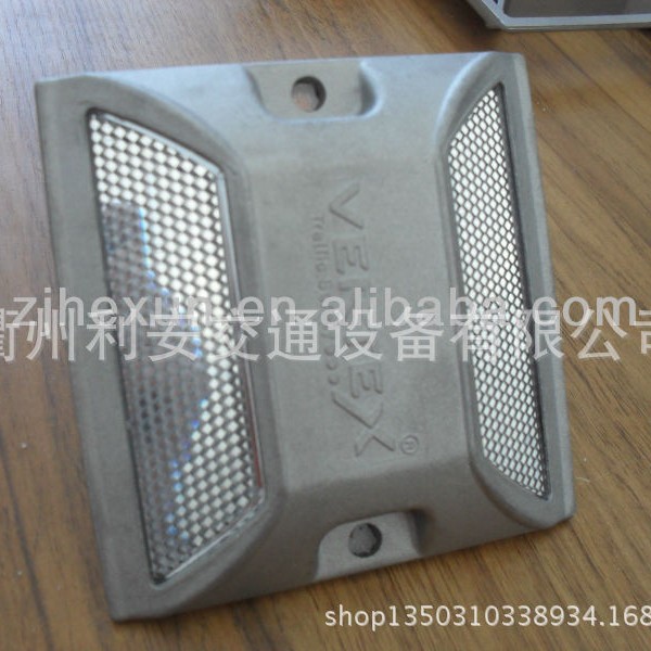 铝道钉100*100*20mm 反光片 白色 黄色 红色铸铝道钉减速道钉