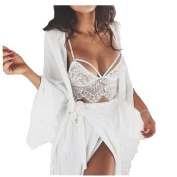 Lace Bra Image 2