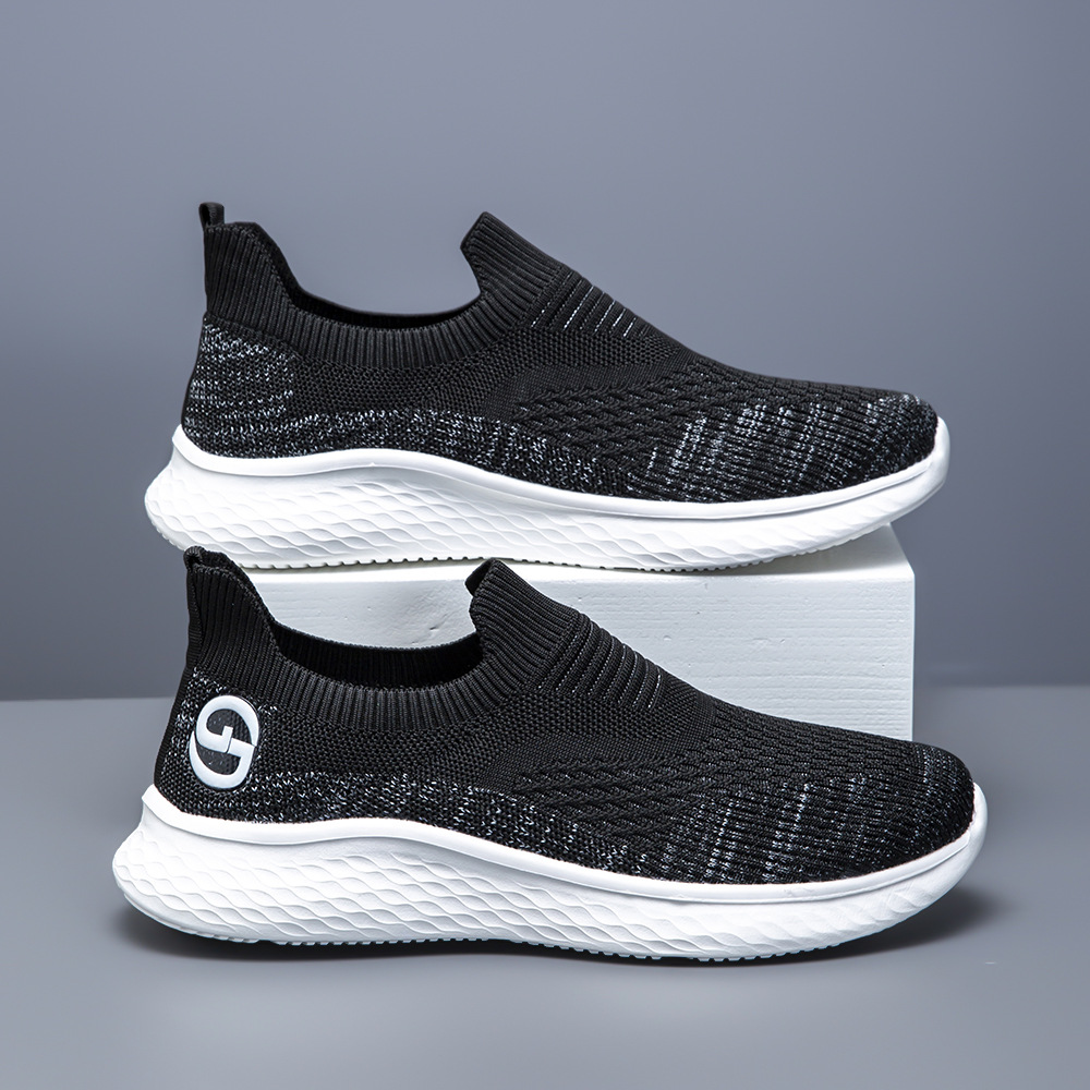 2026 verano nuevo tipo de tela de malla transpirable sin lazos ocio de caminar suave antideslizante zapatos deportivos ligeros zapatos de hombre