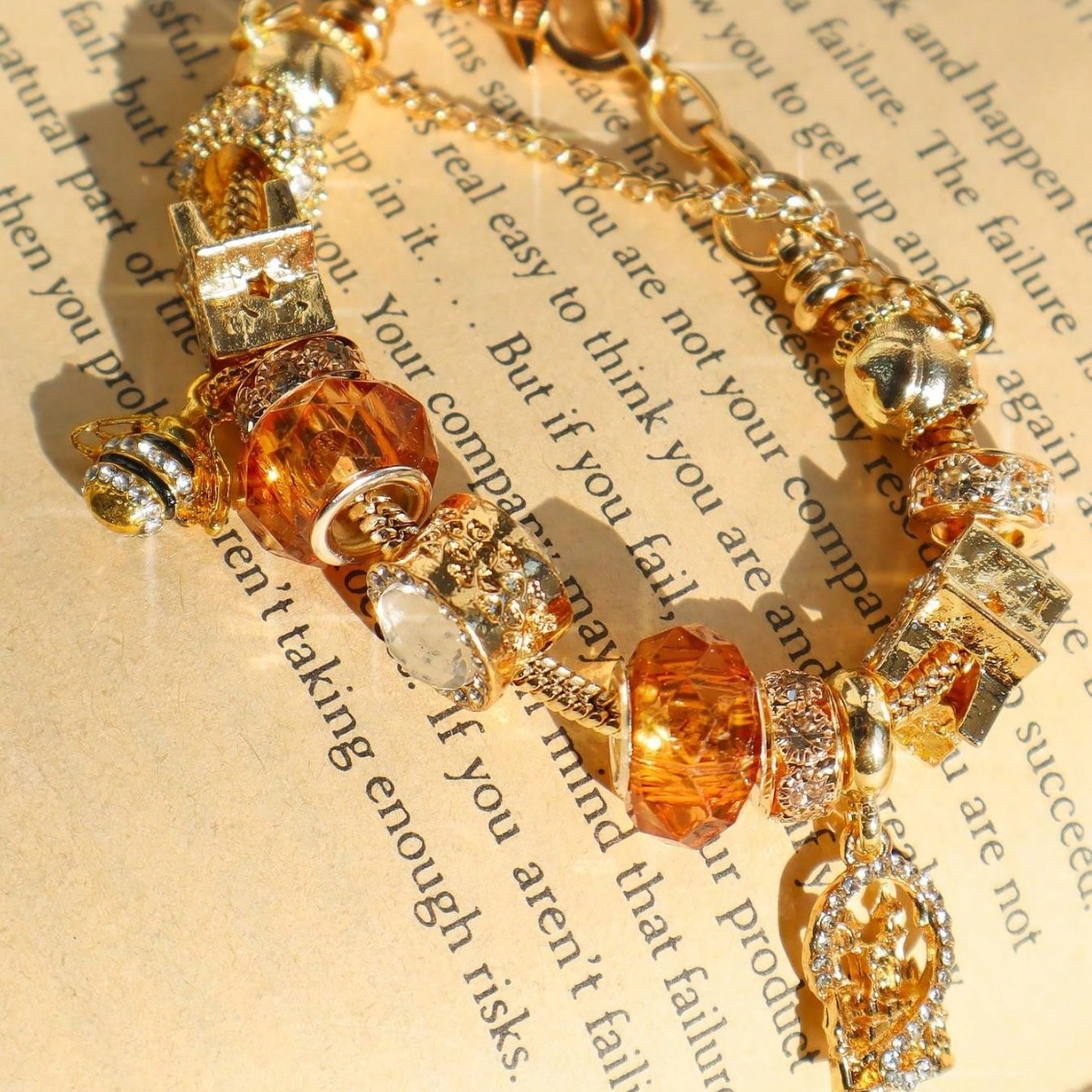 Pulsera de Pan, estilo explosivo transfronterizo europeo y americano, pulsera con cuentas de bricolaje, castillo de diamantes de imitación, abeja, estrella de cinco puntas, colgante, joyería