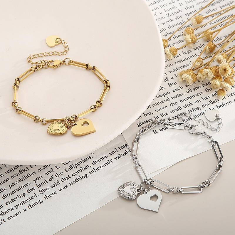 Date Occasion Elegant Heart Shape Titanium Steel Plating Bracelets