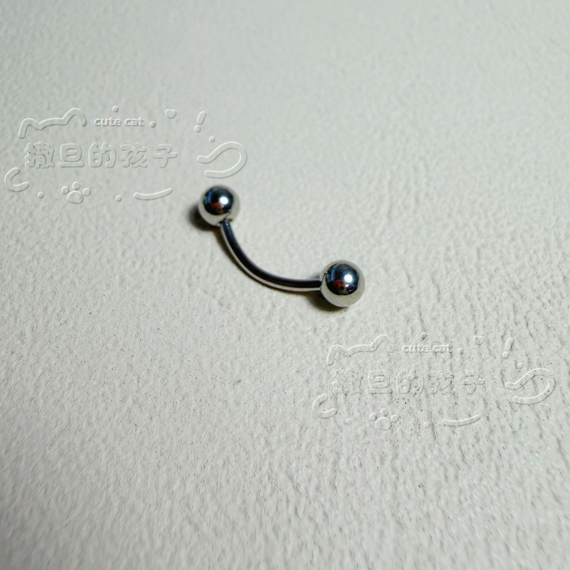 Pointed titanium steel lip stud product view