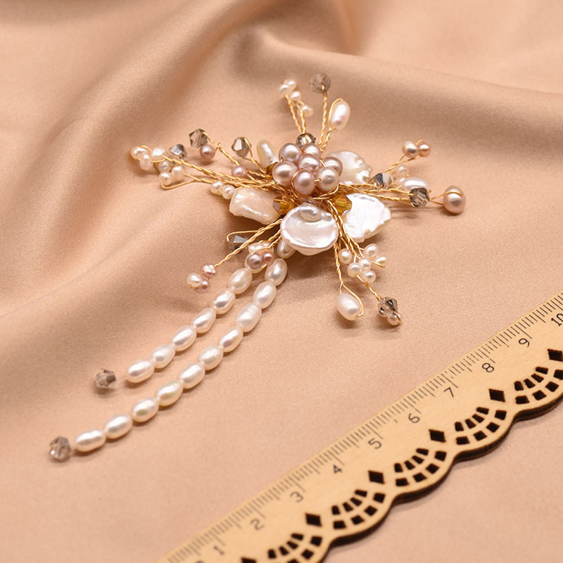 Broche de perlas nicho de alta gama barroco perla de agua dulce flor ramillete vintage joyería hecha a mano al por mayor natural image 5
