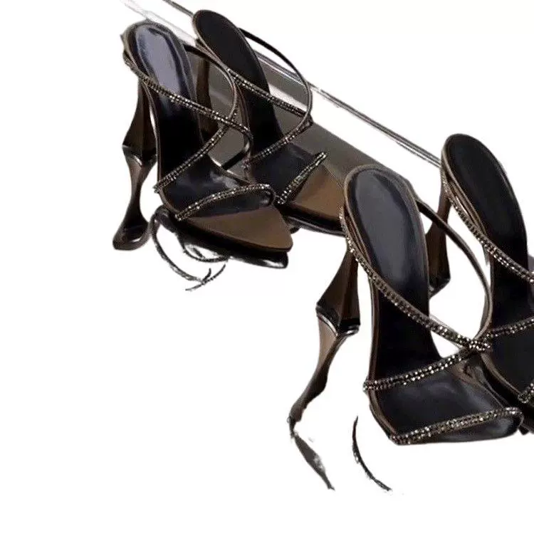 Brown summer sandals with a strap, slippers