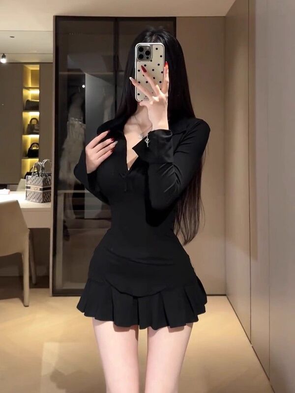 辣妹纯欲深V领长袖t恤女polo领收腰显瘦上衣高腰百褶裙裤两件套秋|undefined