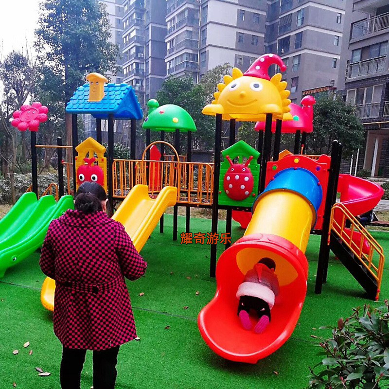 10916336739_310405888