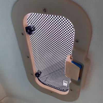Three-Wheel Sunroof, Four-Wheel Breathable: Sunroof and accessories