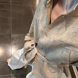 法式复古长袖衬衫外套女早秋新款时尚设计感老钱风卡其色收腰上衣
