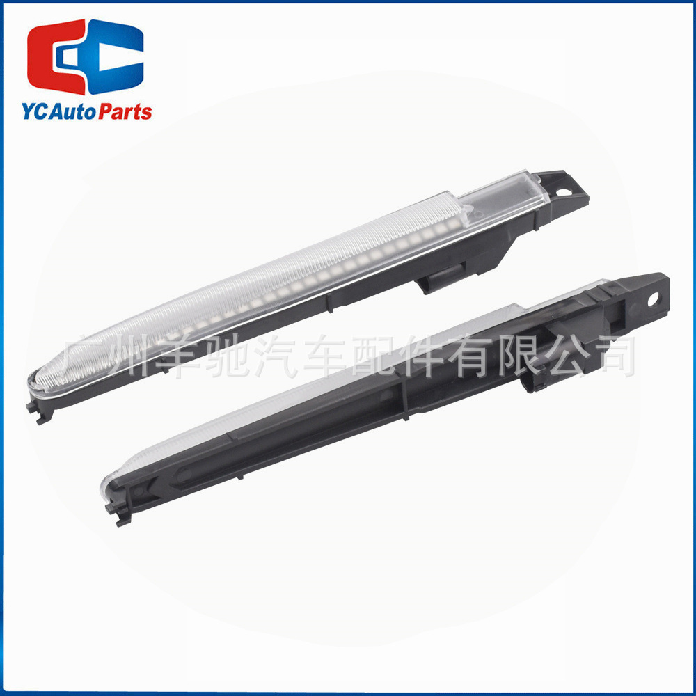 Adecuado para BMW F10 M5 E70 X5 X6 M E71 X5 X6 M E82 Coupe agua corriente LED Fender luz lateral