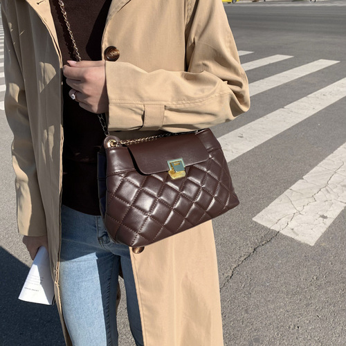 Diamond Chain Versatile Crossbody Large Bag  New Bag Women's Fashion Texture Trendy Autumn and Winter Shoulder Commuting Bag