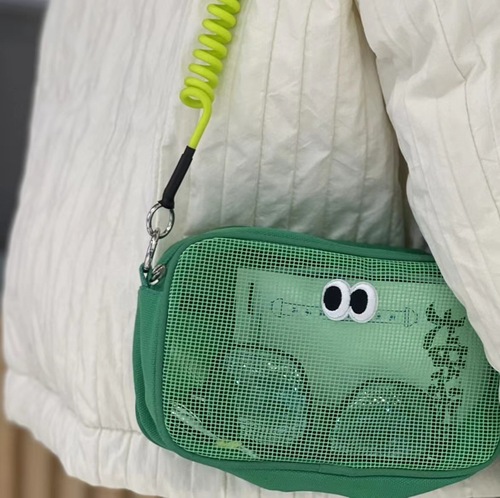 Doudouyan mesh rectangular cosmetic bag storage bag student large-capacity toiletry bag sundries three-dimensional travel bag