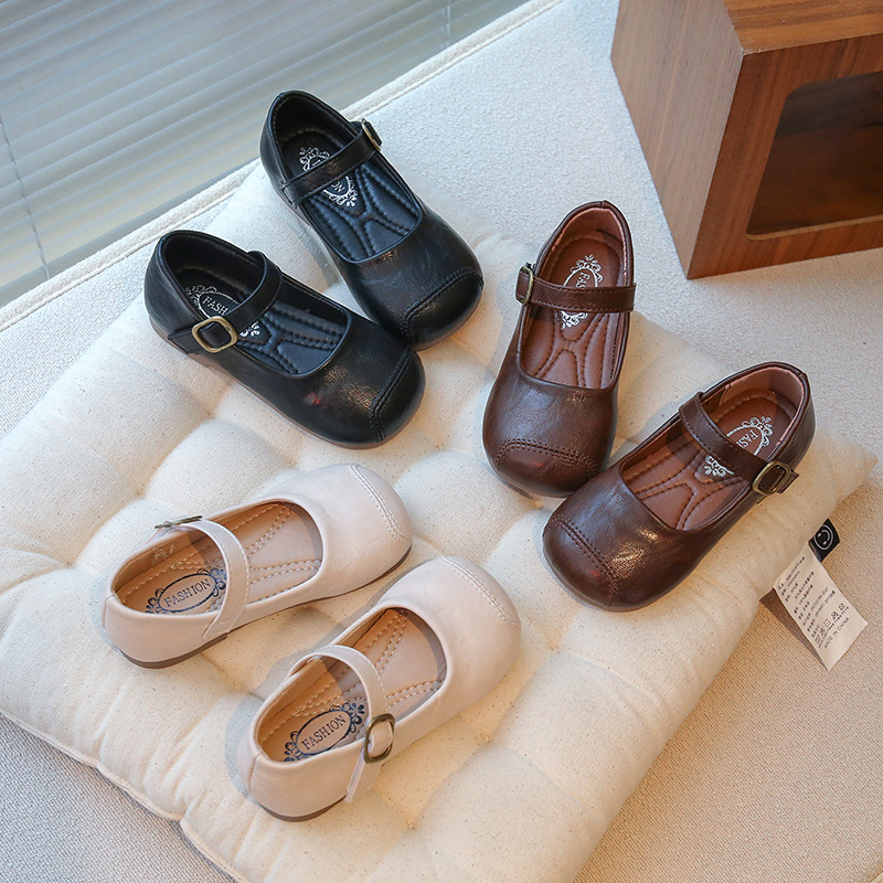 Zapatos de cuero para niñas, primavera y otoño 2026, nuevos zapatos de princesa elegantes para niñas, mocasines de suela blanda, zapatos Mary Jane.
