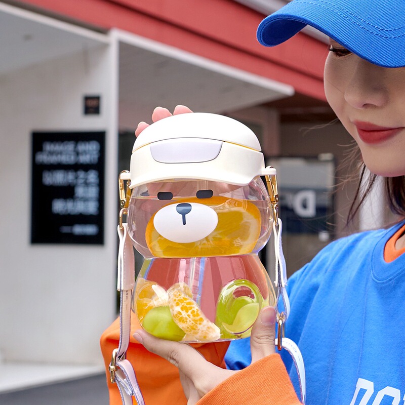 Fuquan Blu sippy cup tritan plastic cup kindergarten cartoon water cup bear hat accompanying Cup can be slanted